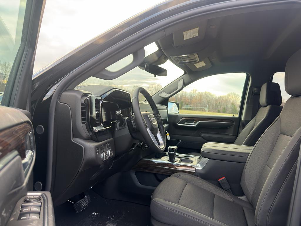 new 2026 GMC Sierra 1500 car, priced at $62,385