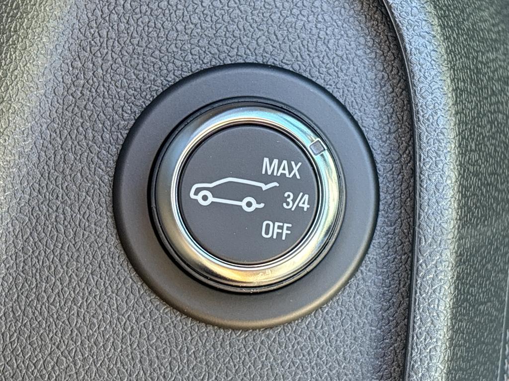 new 2026 Buick Envista car, priced at $28,120