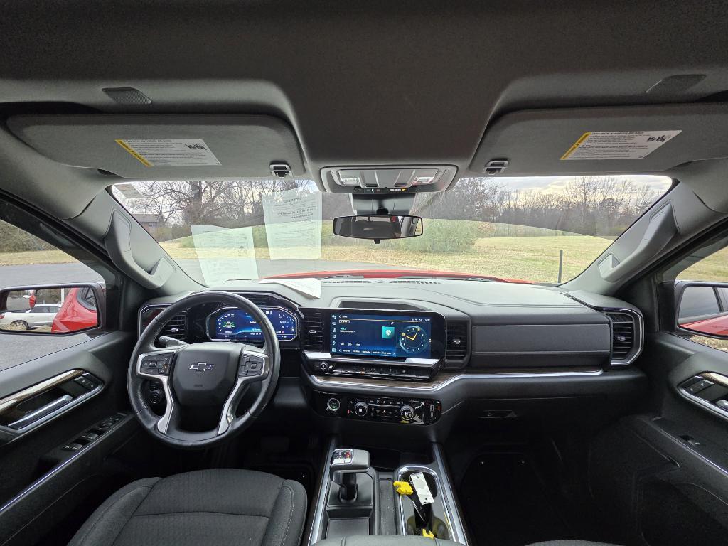 used 2022 Chevrolet Silverado 1500 car, priced at $35,495