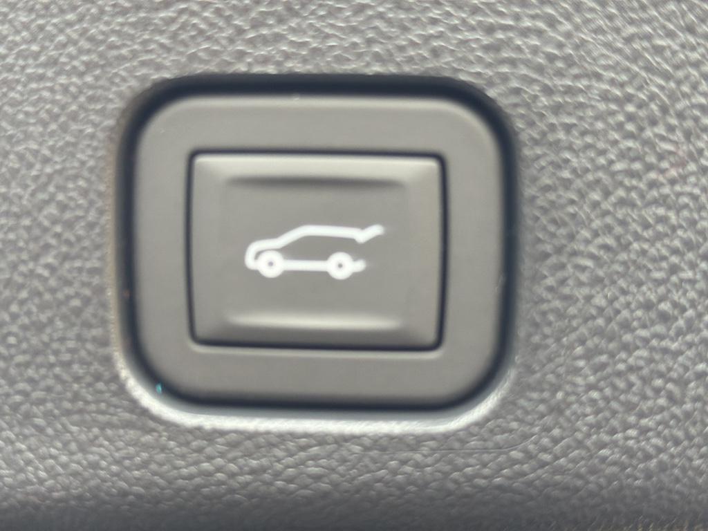 new 2026 GMC Acadia car, priced at $68,175