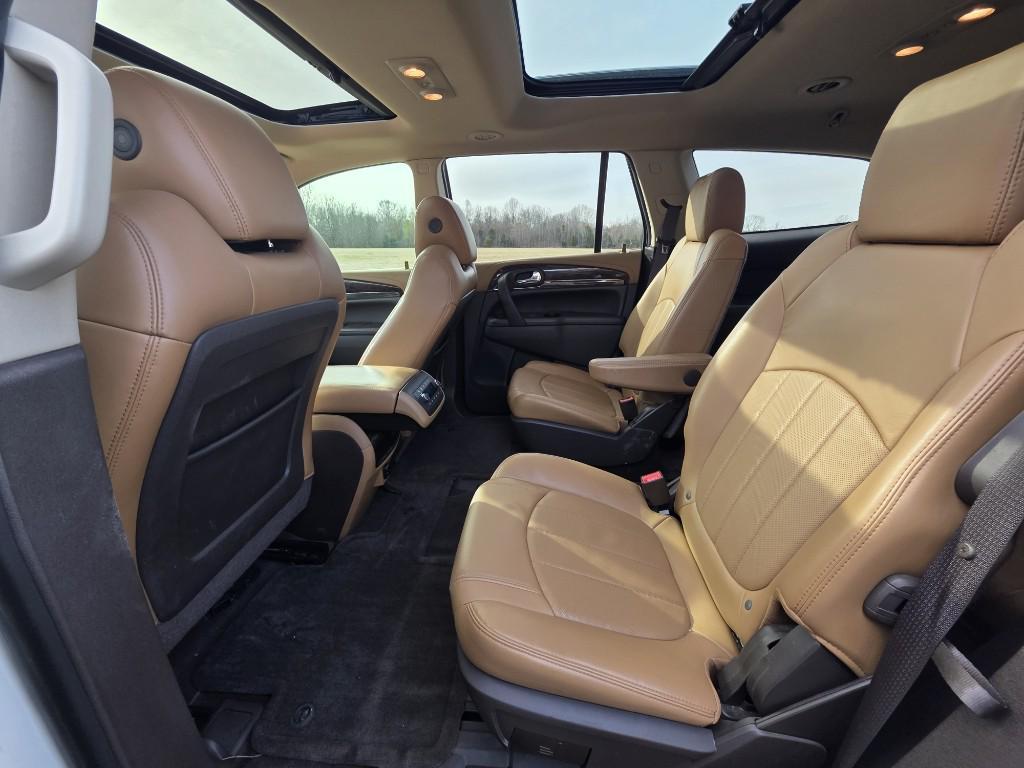 used 2015 Buick Enclave car, priced at $14,995