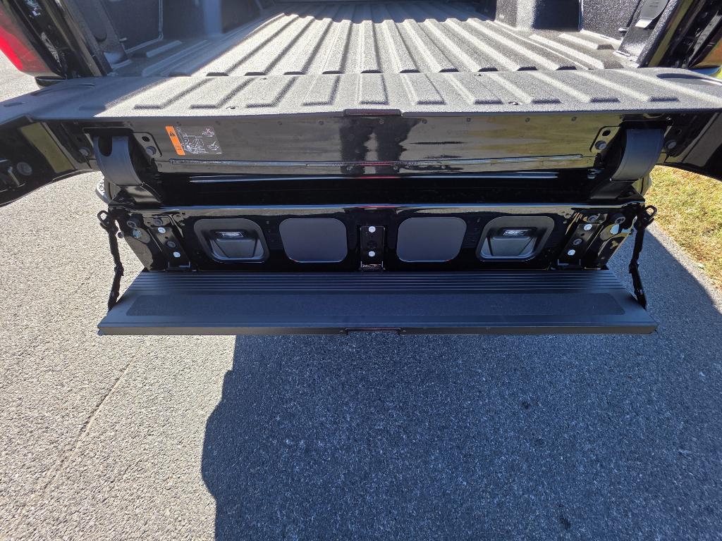 new 2026 GMC Sierra 2500 car, priced at $80,720