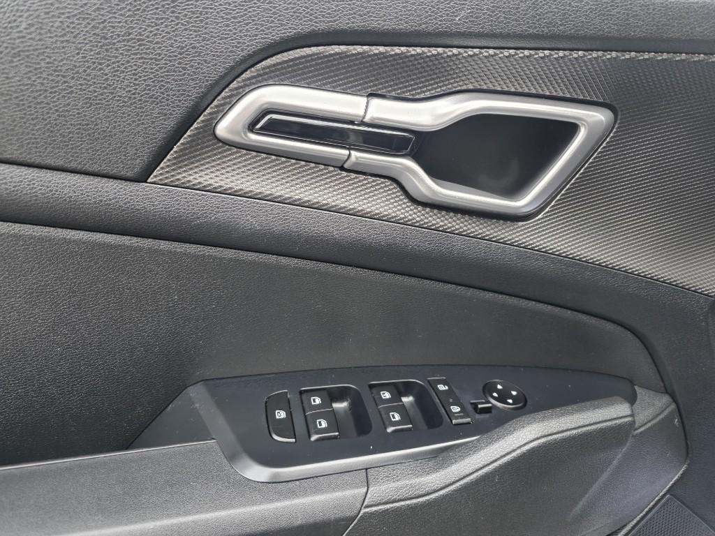 used 2023 Kia Sportage Hybrid car, priced at $21,995