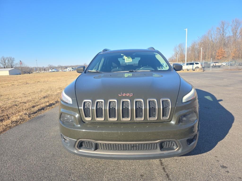 used 2016 Jeep Cherokee car, priced at $11,995