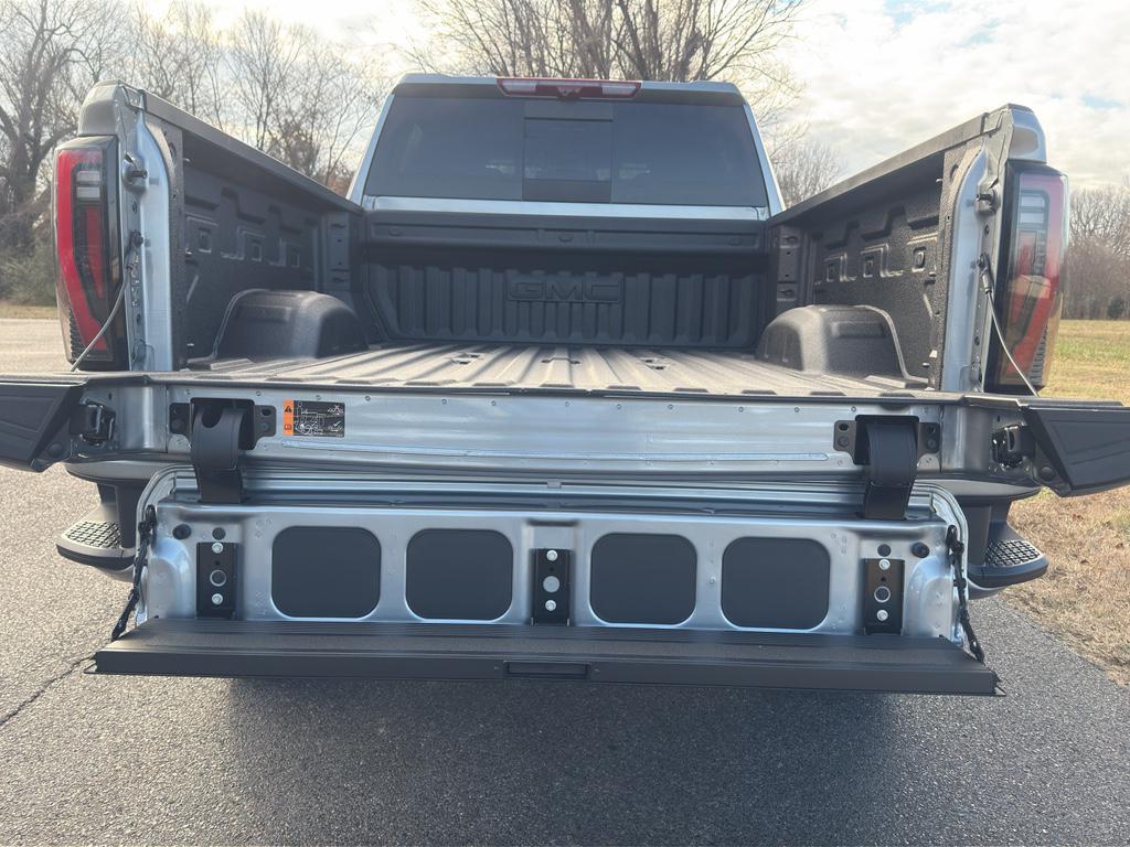 new 2026 GMC Sierra 2500 car, priced at $80,580