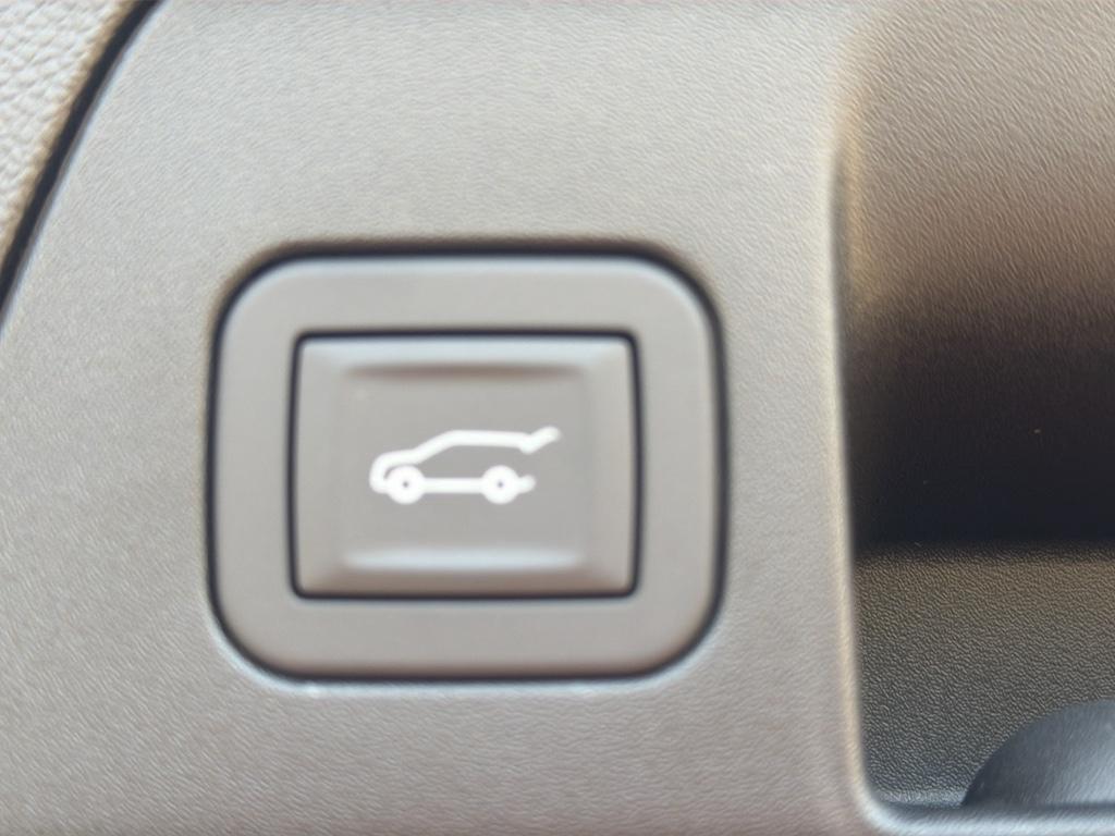 new 2026 Buick Envision car, priced at $52,595