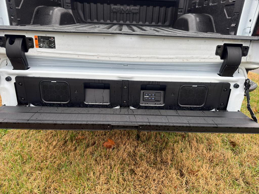 new 2026 GMC Sierra 2500 car, priced at $98,035