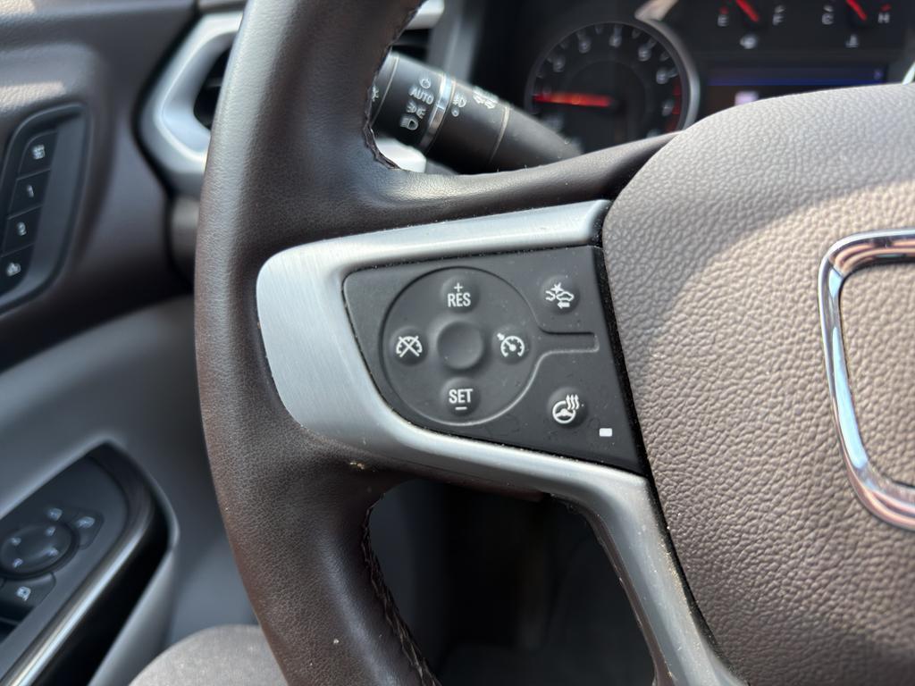 used 2023 GMC Acadia car, priced at $29,995