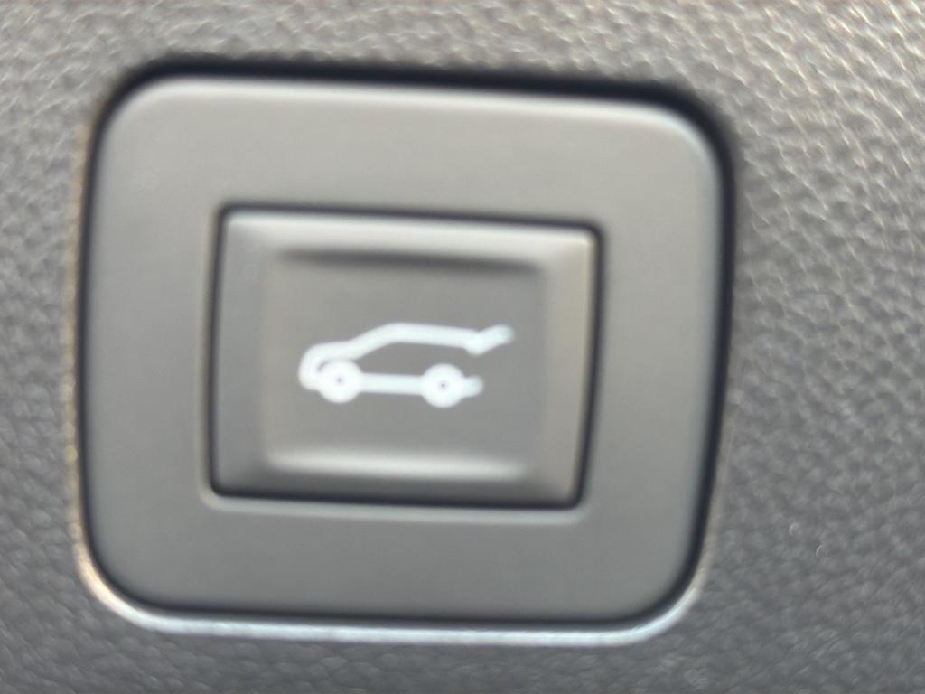 new 2026 Buick Encore GX car, priced at $30,195