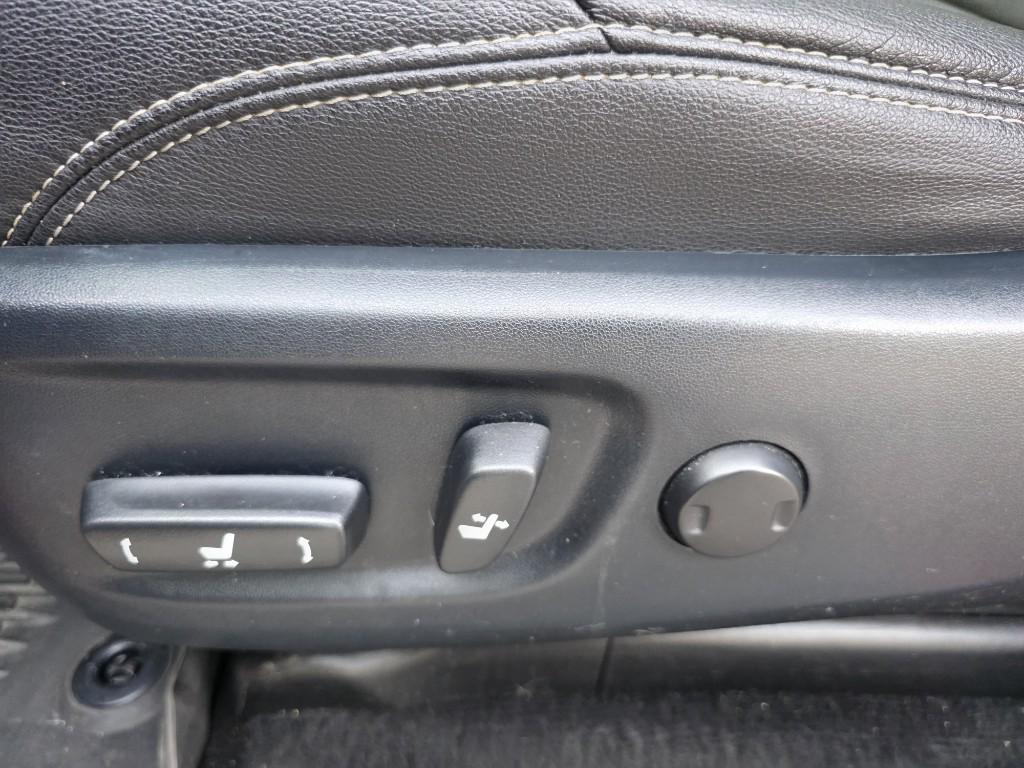 used 2018 Toyota 4Runner car, priced at $24,995