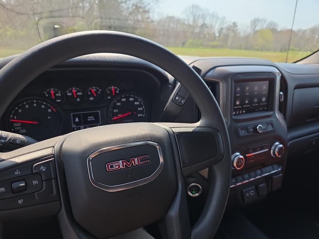 new 2026 GMC Sierra 1500 car, priced at $53,195