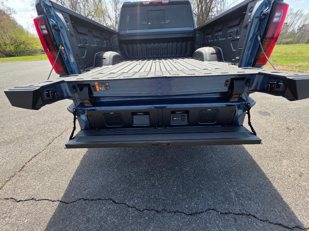 new 2026 GMC Sierra 2500 car, priced at $100,620