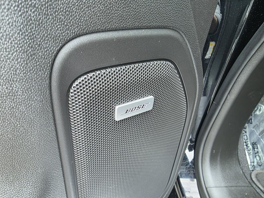 used 2022 Chevrolet Silverado 1500 car, priced at $39,995