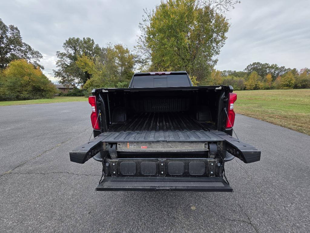 used 2022 Chevrolet Silverado 1500 car, priced at $39,995