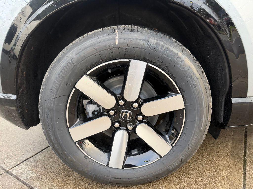 new 2026 Honda Prologue car, priced at $50,995