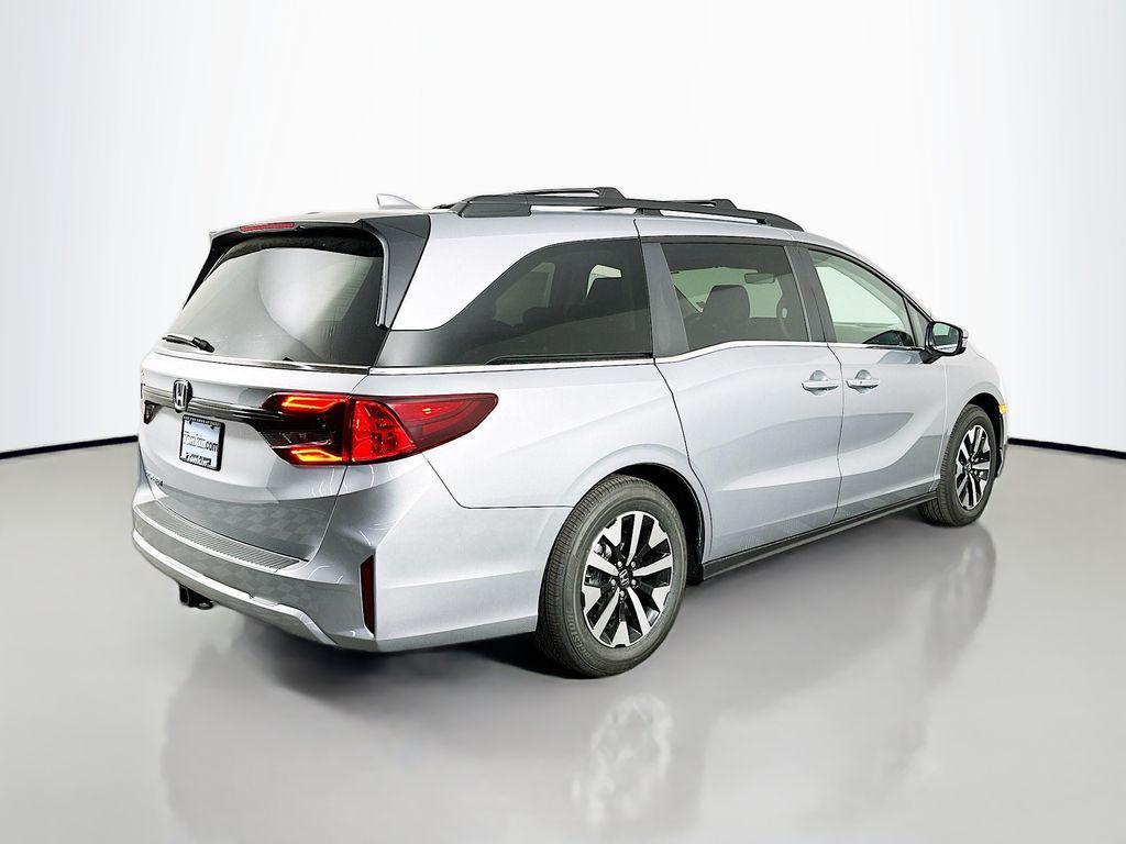 new 2026 Honda Odyssey car, priced at $45,685