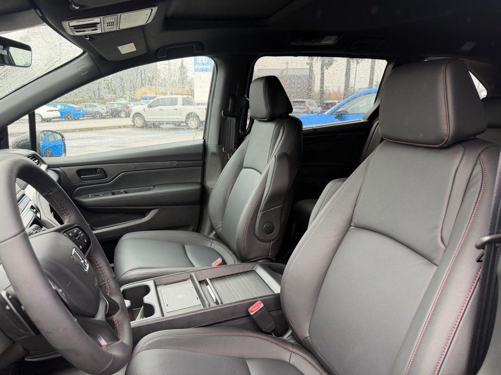 new 2026 Honda Odyssey car, priced at $44,785