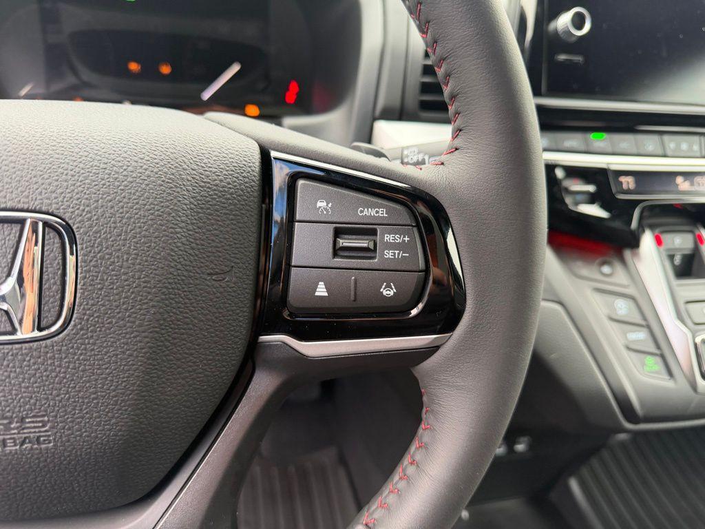 new 2026 Honda Odyssey car, priced at $44,785