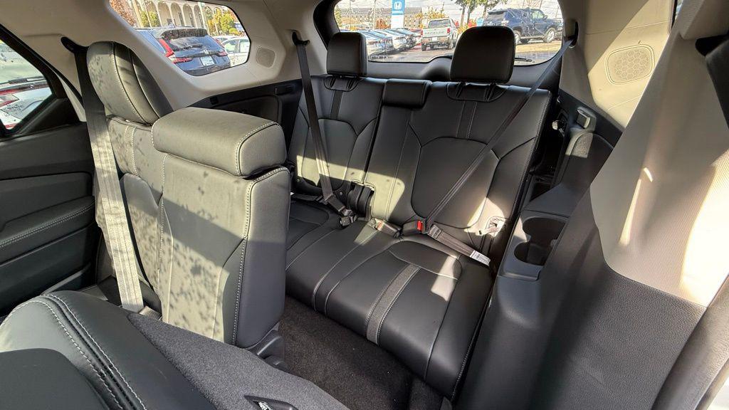 new 2025 Honda Pilot car, priced at $51,500