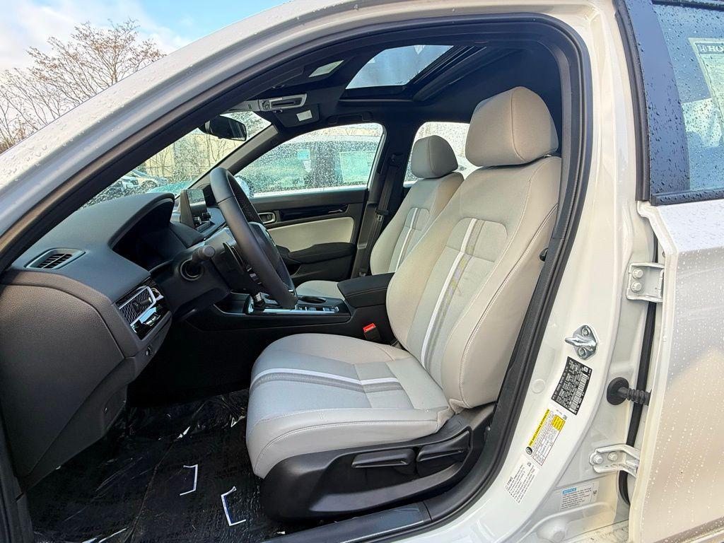 new 2026 Honda Civic Hybrid car, priced at $30,936