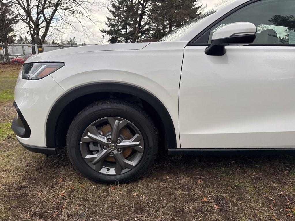 new 2026 Honda HR-V car, priced at $28,686