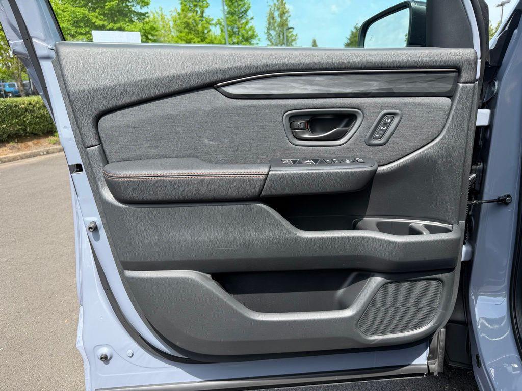 new 2026 Honda Passport car, priced at $51,350
