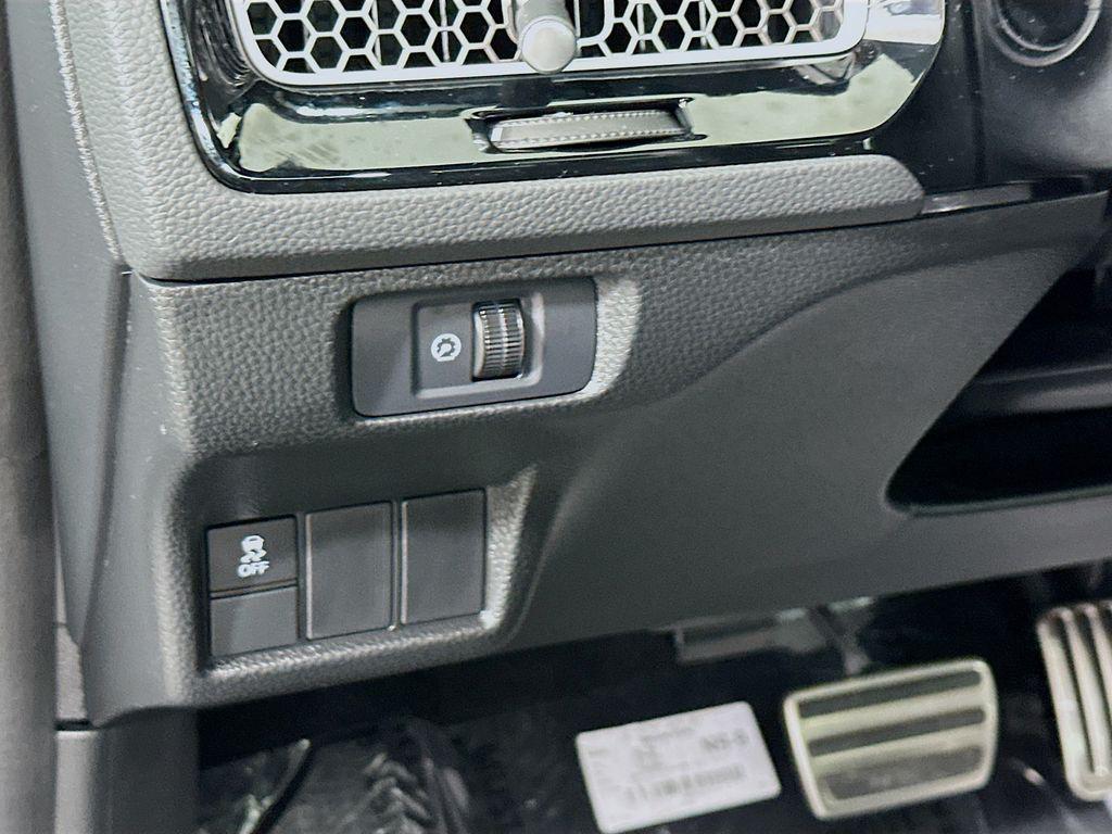 new 2026 Honda Civic Hybrid car, priced at $33,390