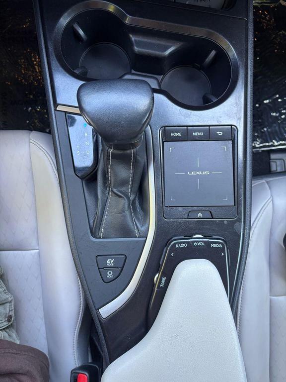 used 2021 Lexus UX 250h car, priced at $26,562