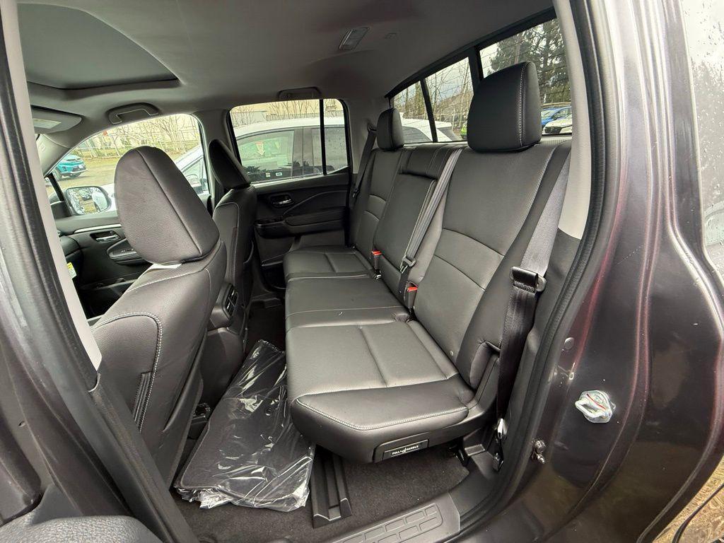 new 2025 Honda Ridgeline car, priced at $42,168