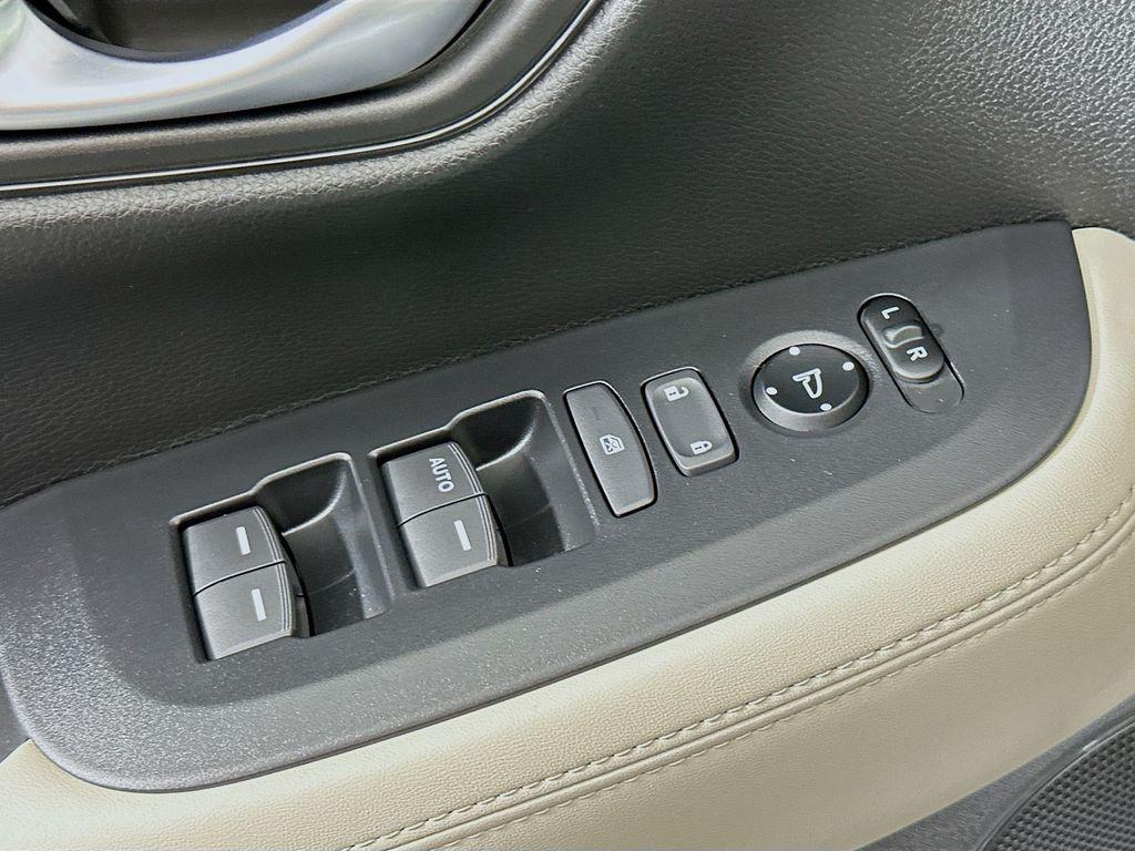 new 2026 Honda HR-V car, priced at $27,091