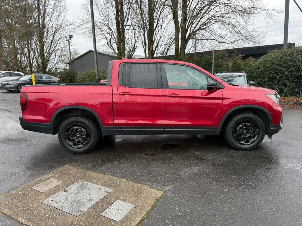 used 2025 Honda Ridgeline car, priced at $35,353