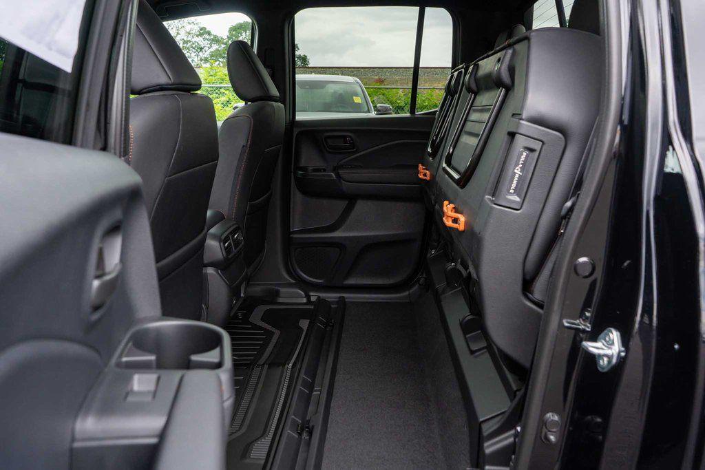 new 2025 Honda Ridgeline car, priced at $45,737