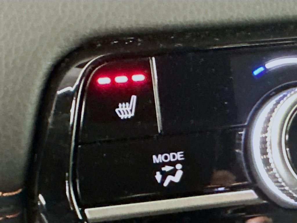 used 2025 Honda Pilot car, priced at $38,383