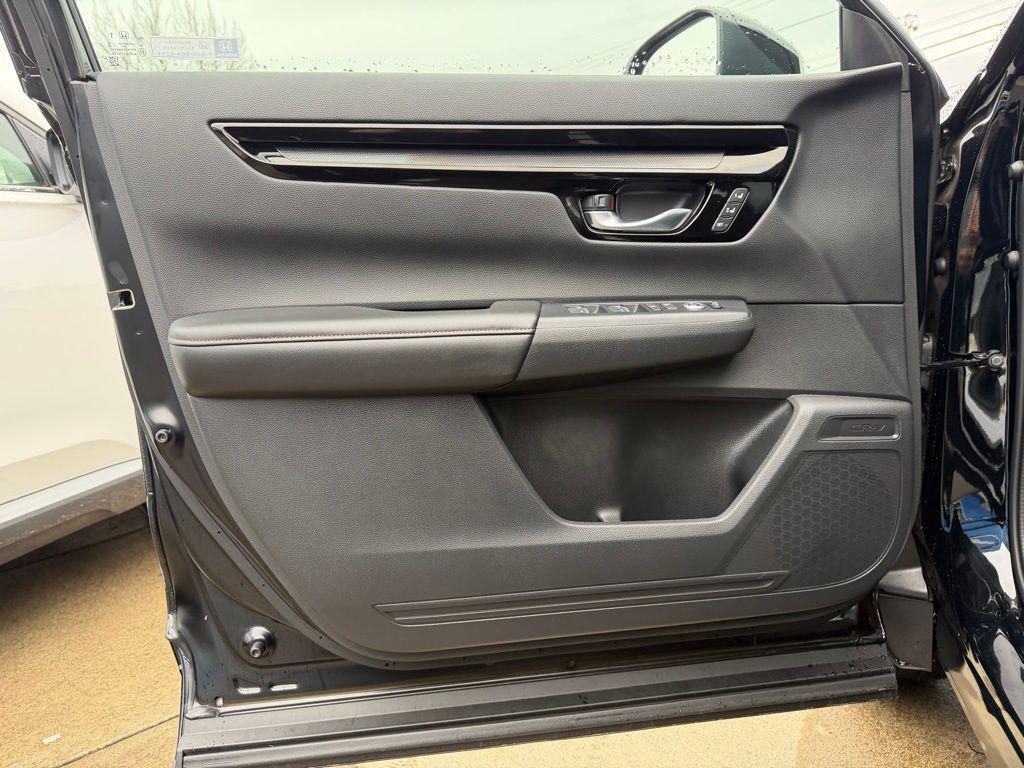 new 2026 Honda CR-V Hybrid car, priced at $42,956