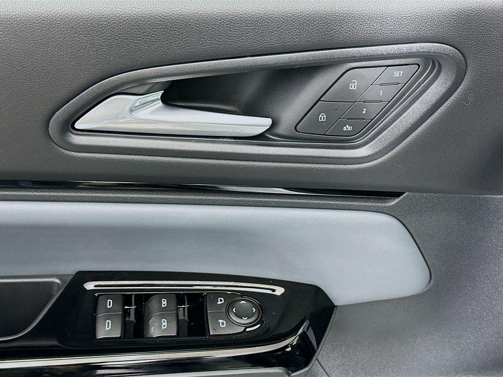 new 2026 Honda Prologue car, priced at $50,450