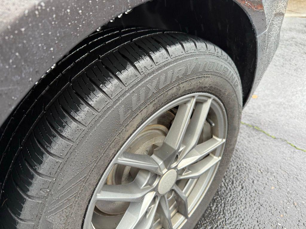 used 2014 Buick LaCrosse car, priced at $7,997