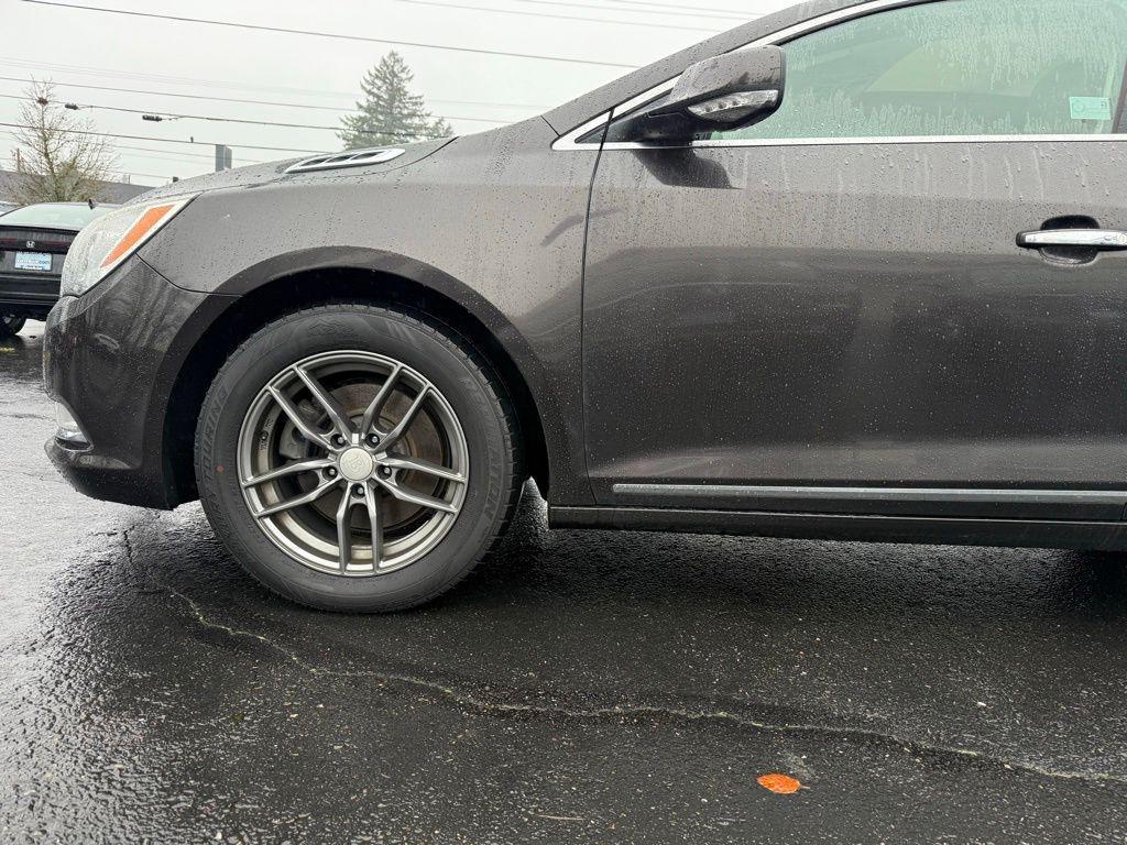 used 2014 Buick LaCrosse car, priced at $7,997