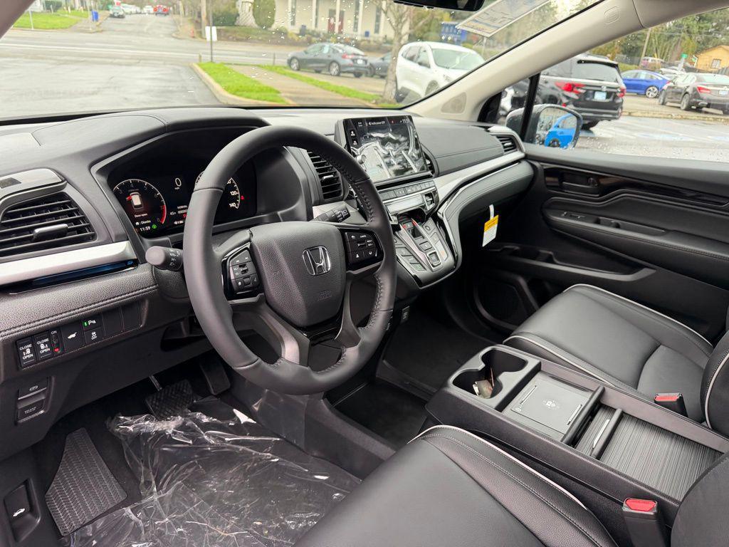 new 2026 Honda Odyssey car, priced at $47,970