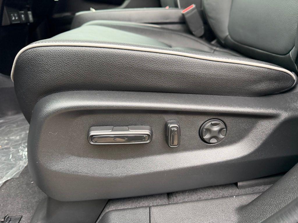 new 2026 Honda Odyssey car, priced at $47,970