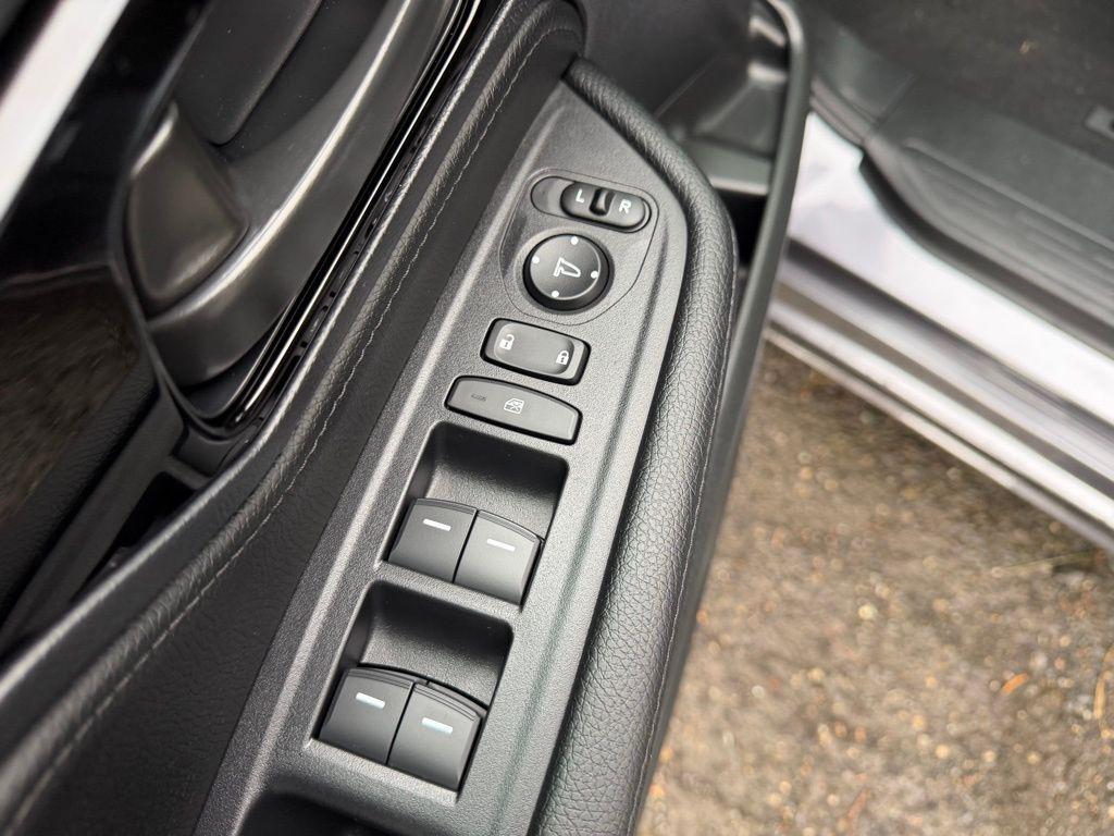 new 2026 Honda Odyssey car, priced at $46,690