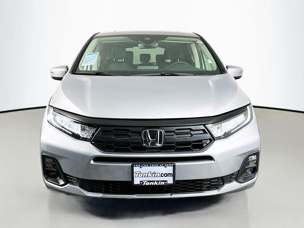 new 2026 Honda Odyssey car, priced at $44,290