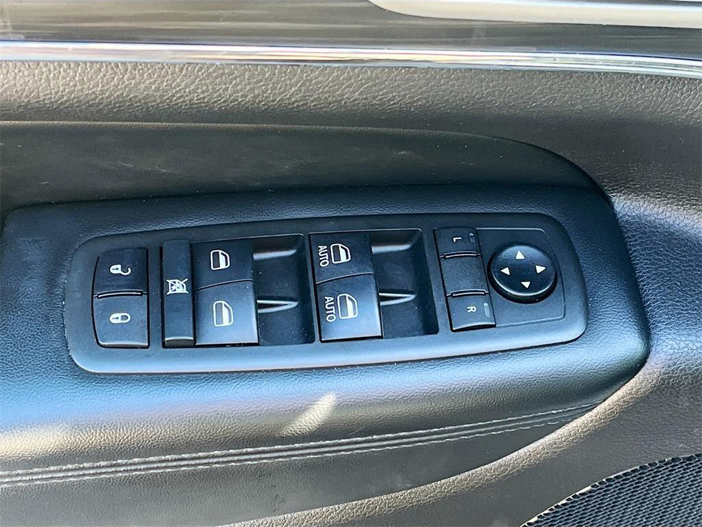 used 2021 Jeep Grand Cherokee car, priced at $19,700