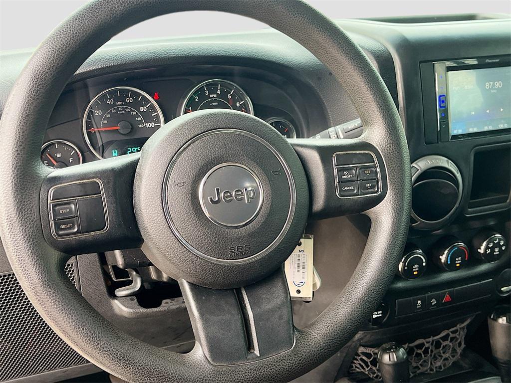 used 2013 Jeep Wrangler Unlimited car, priced at $11,500