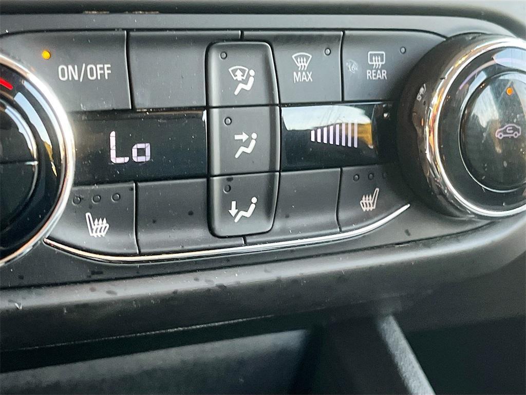 used 2021 Chevrolet TrailBlazer car, priced at $15,000