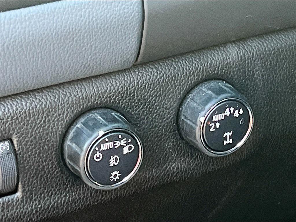 used 2022 Chevrolet Colorado car, priced at $25,800