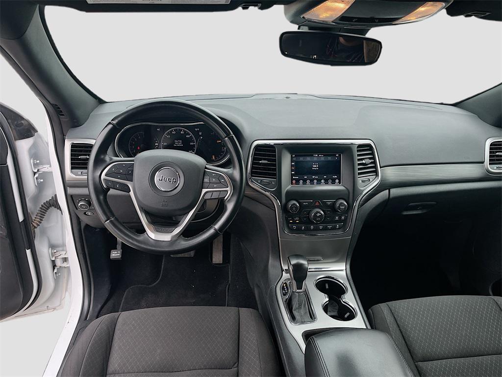 used 2021 Jeep Grand Cherokee car, priced at $15,500