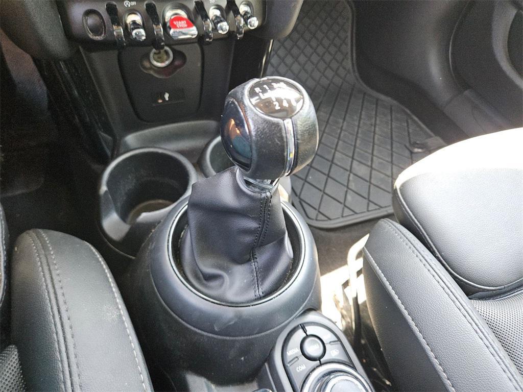 used 2023 MINI Hardtop car, priced at $19,700