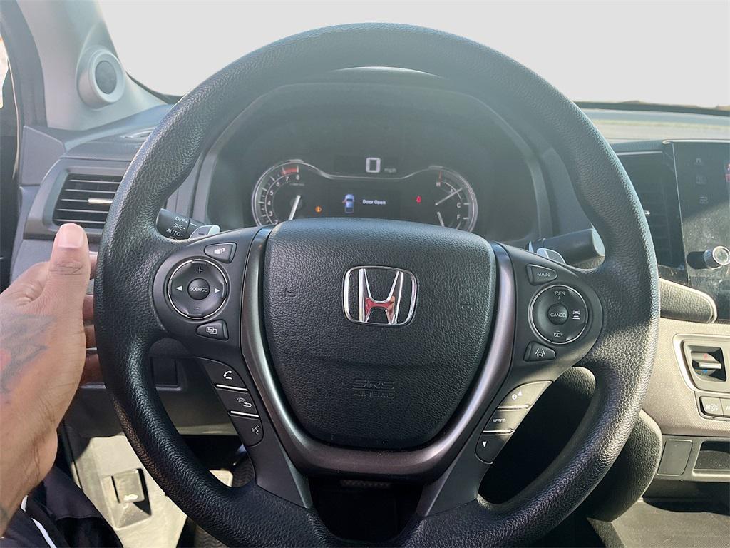 used 2023 Honda Ridgeline car, priced at $25,000