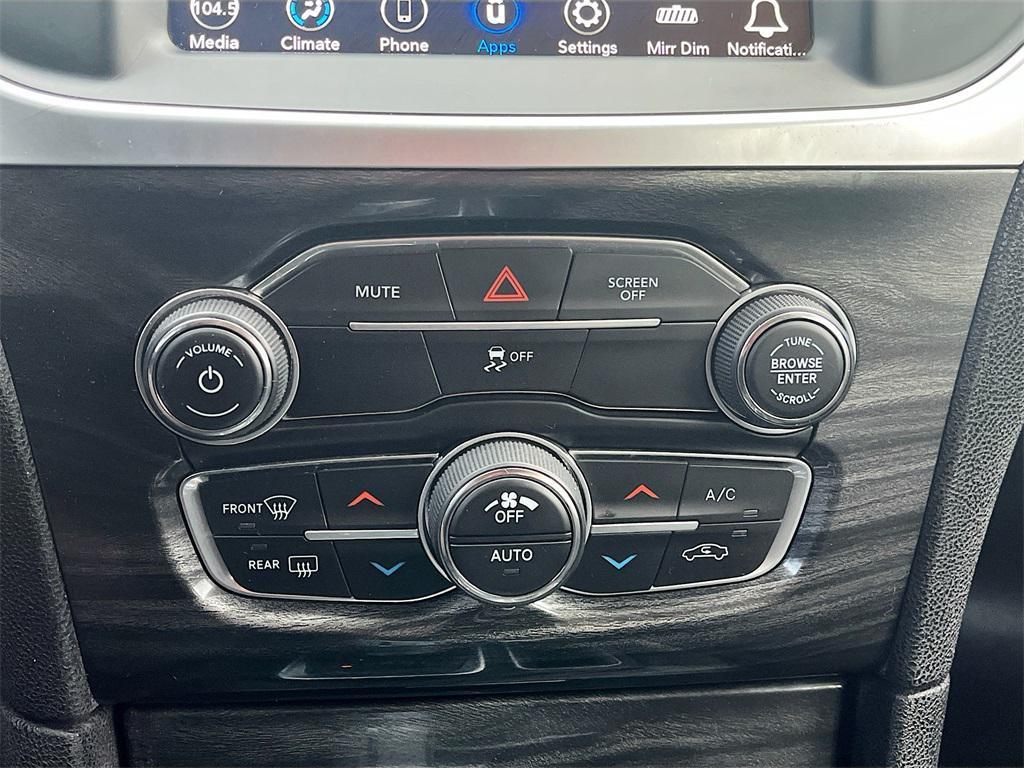 used 2020 Chrysler 300 car, priced at $17,100