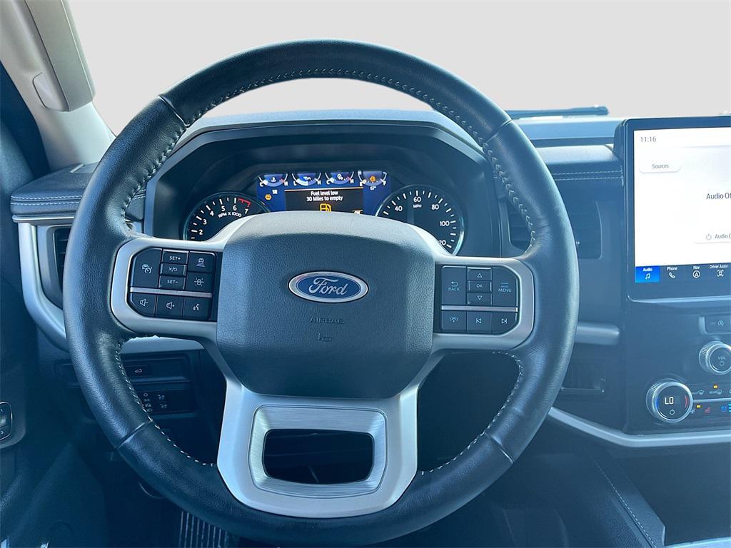 used 2023 Ford Expedition car, priced at $38,400